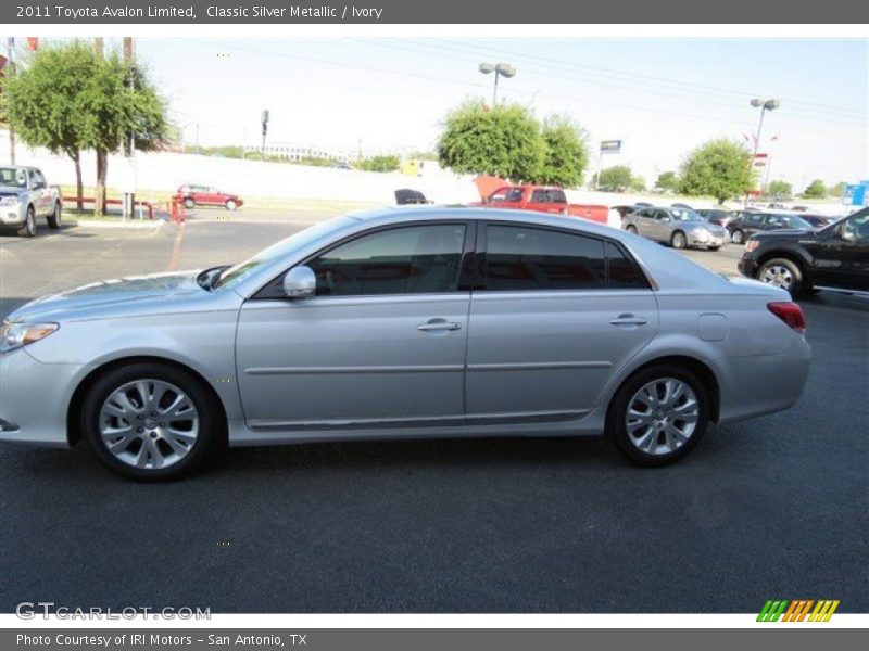 Classic Silver Metallic / Ivory 2011 Toyota Avalon Limited
