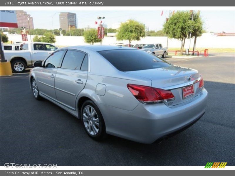 Classic Silver Metallic / Ivory 2011 Toyota Avalon Limited