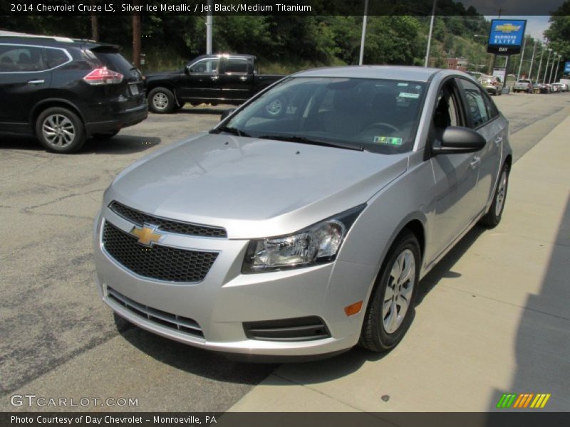 Silver Ice Metallic / Jet Black/Medium Titanium 2014 Chevrolet Cruze LS