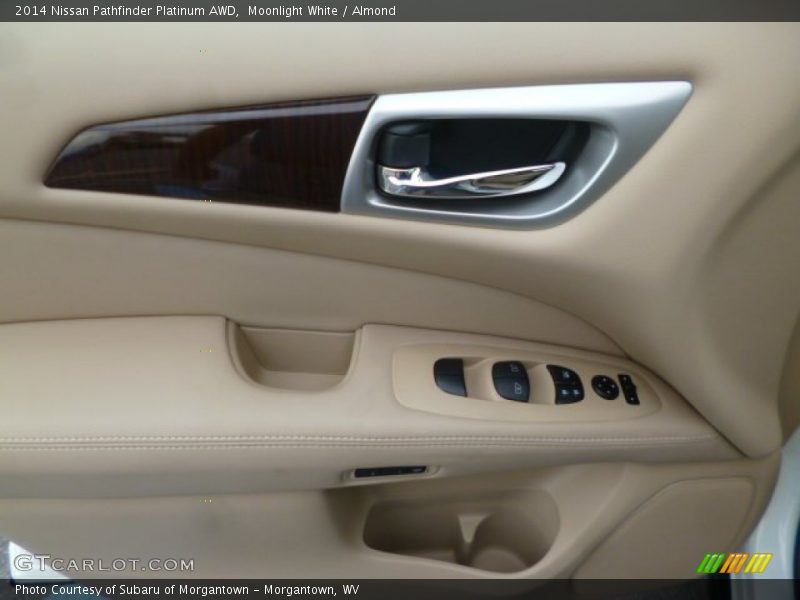 Moonlight White / Almond 2014 Nissan Pathfinder Platinum AWD