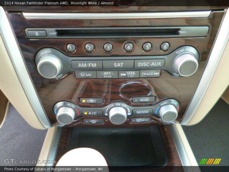 Moonlight White / Almond 2014 Nissan Pathfinder Platinum AWD