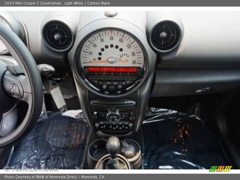 Light White / Carbon Black 2014 Mini Cooper S Countryman