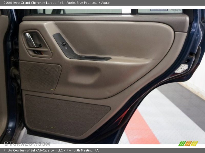 Patriot Blue Pearlcoat / Agate 2000 Jeep Grand Cherokee Laredo 4x4