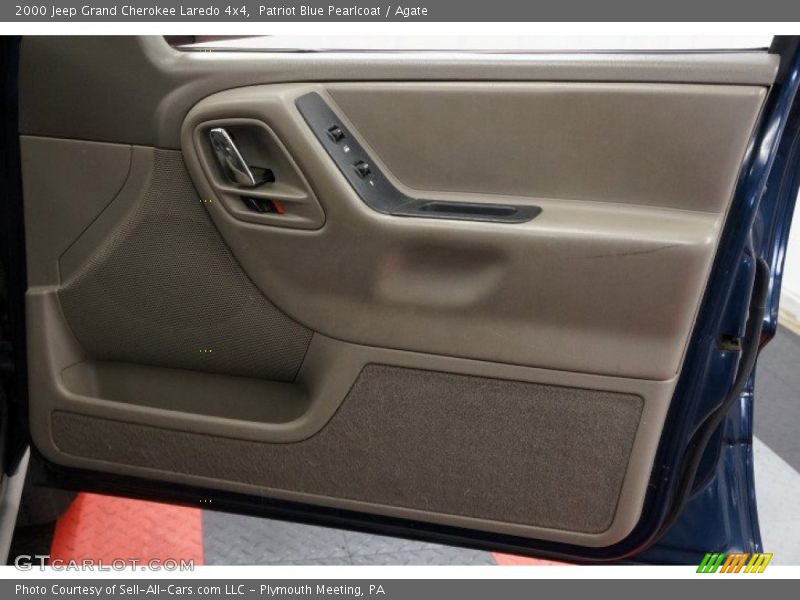 Patriot Blue Pearlcoat / Agate 2000 Jeep Grand Cherokee Laredo 4x4