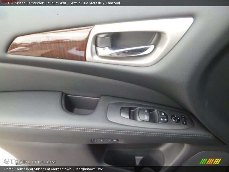 Arctic Blue Metallic / Charcoal 2014 Nissan Pathfinder Platinum AWD