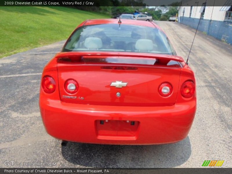 Victory Red / Gray 2009 Chevrolet Cobalt LS Coupe