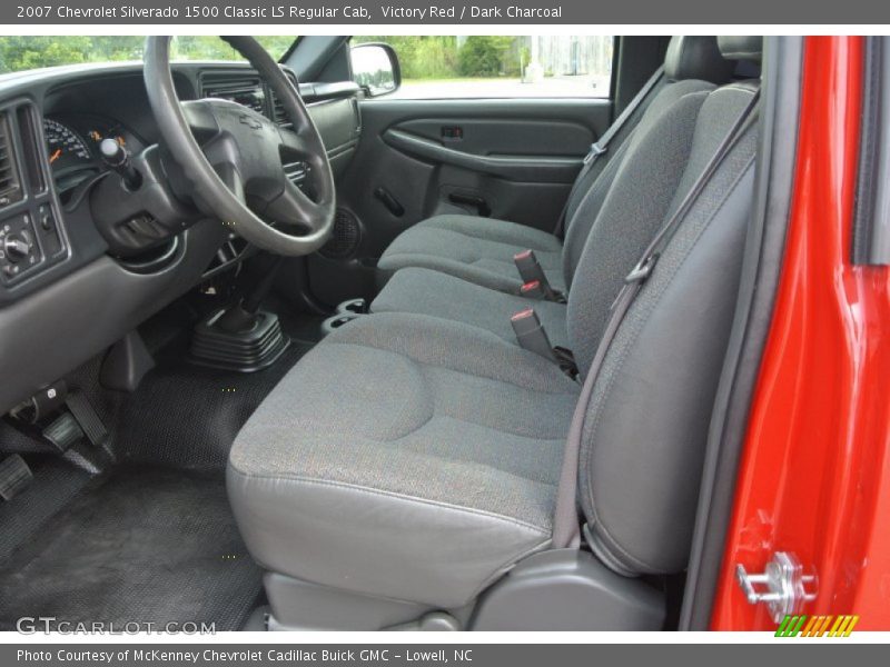 Victory Red / Dark Charcoal 2007 Chevrolet Silverado 1500 Classic LS Regular Cab