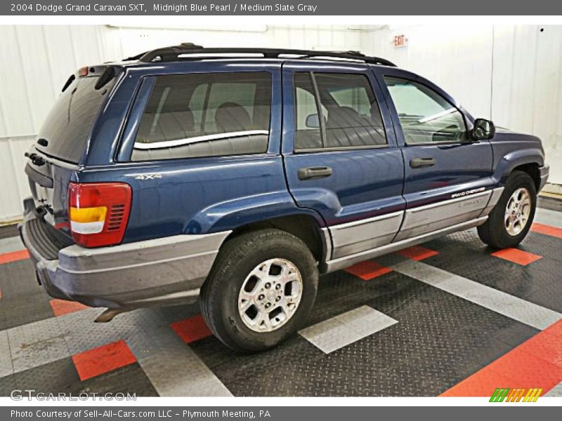 Midnight Blue Pearl / Medium Slate Gray 2004 Dodge Grand Caravan SXT