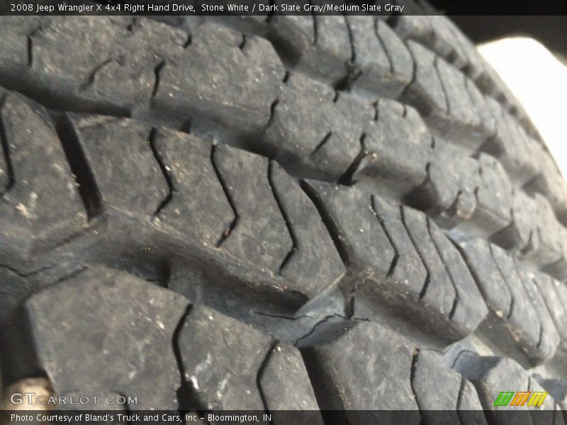 Stone White / Dark Slate Gray/Medium Slate Gray 2008 Jeep Wrangler X 4x4 Right Hand Drive