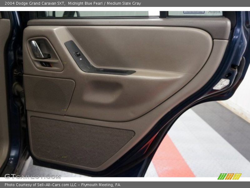 Midnight Blue Pearl / Medium Slate Gray 2004 Dodge Grand Caravan SXT