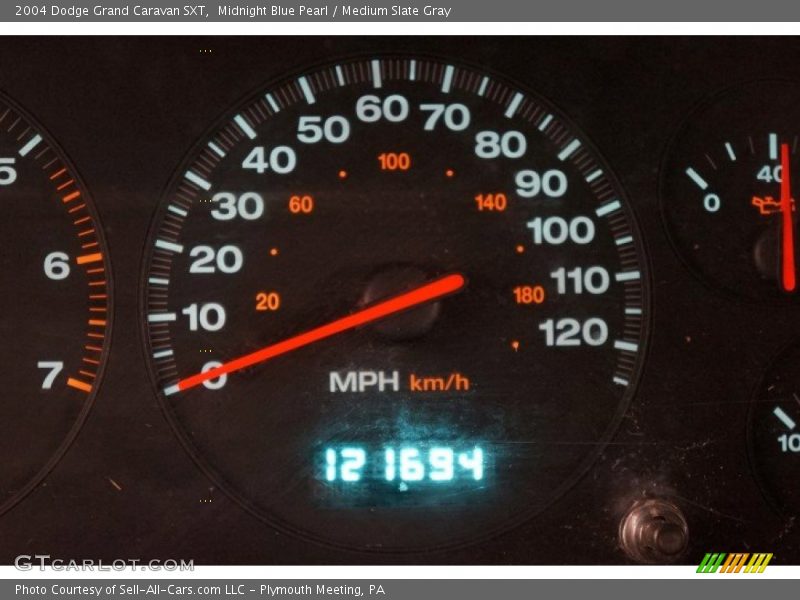 Midnight Blue Pearl / Medium Slate Gray 2004 Dodge Grand Caravan SXT