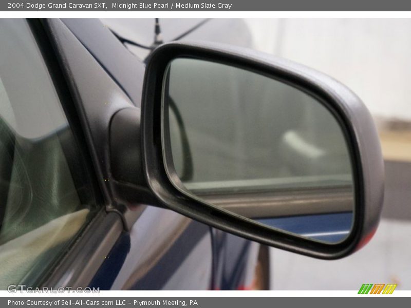 Midnight Blue Pearl / Medium Slate Gray 2004 Dodge Grand Caravan SXT