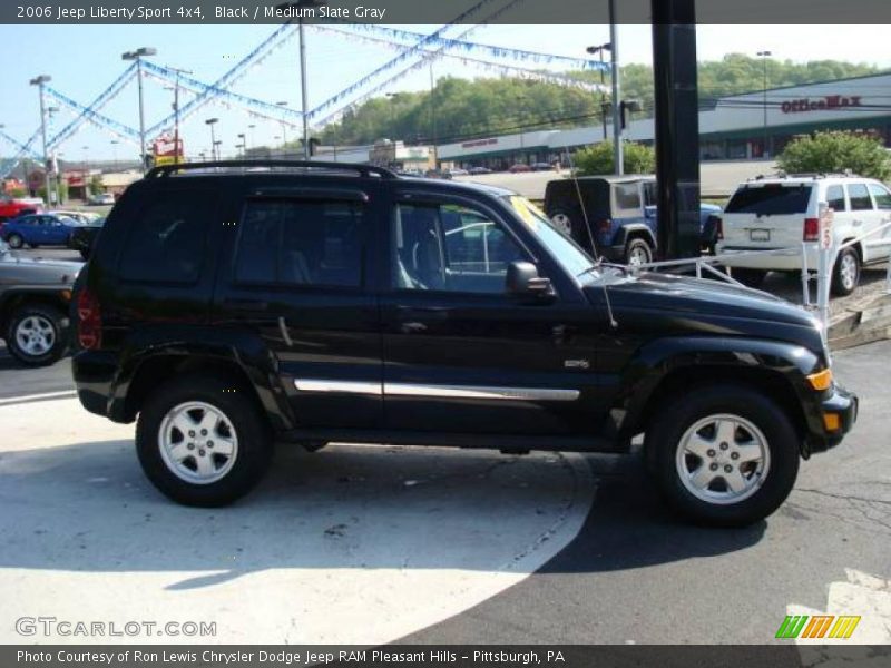 Black / Medium Slate Gray 2006 Jeep Liberty Sport 4x4