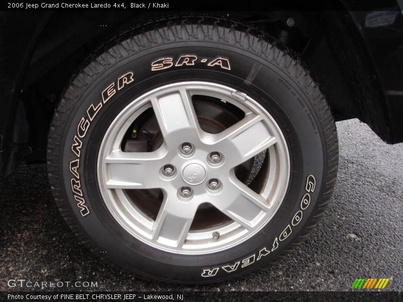 Black / Khaki 2006 Jeep Grand Cherokee Laredo 4x4