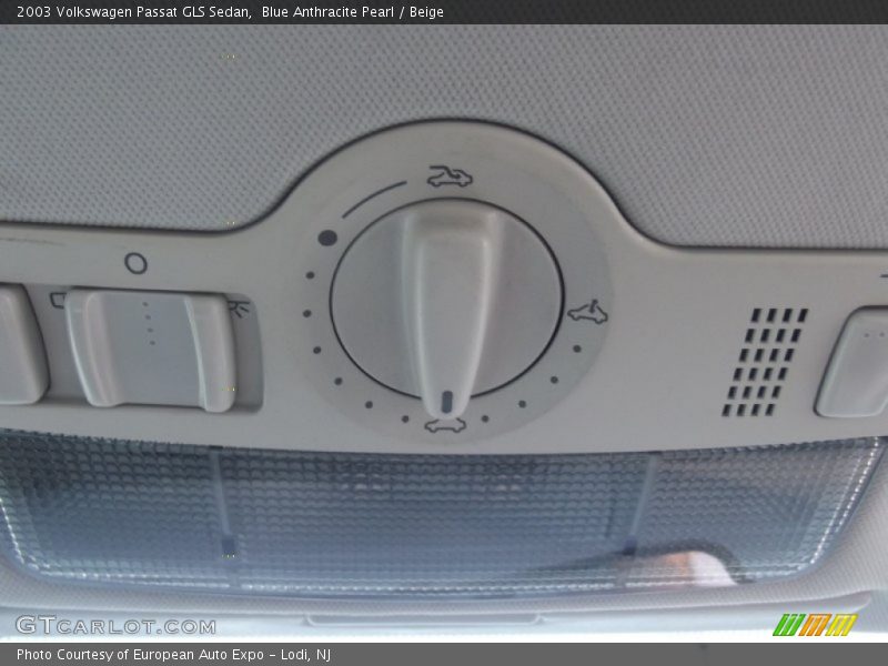 Blue Anthracite Pearl / Beige 2003 Volkswagen Passat GLS Sedan