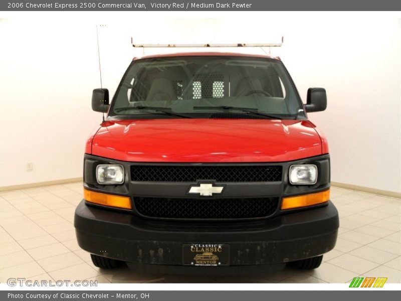 Victory Red / Medium Dark Pewter 2006 Chevrolet Express 2500 Commercial Van