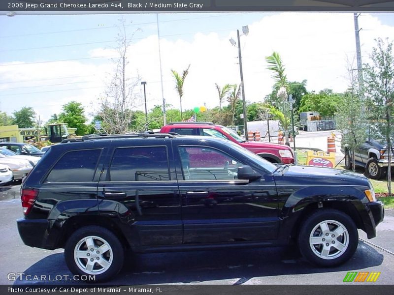 Black / Medium Slate Gray 2006 Jeep Grand Cherokee Laredo 4x4