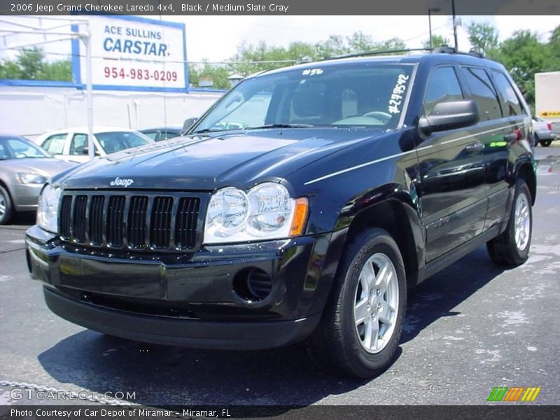 Black / Medium Slate Gray 2006 Jeep Grand Cherokee Laredo 4x4