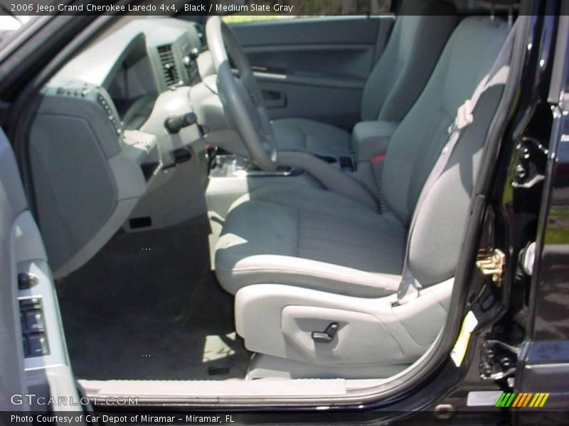 Black / Medium Slate Gray 2006 Jeep Grand Cherokee Laredo 4x4