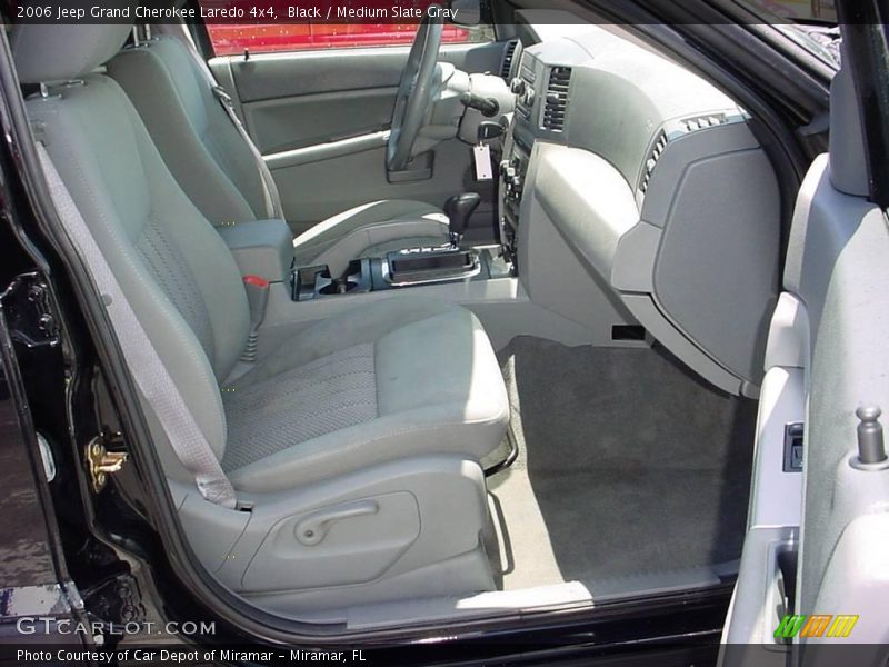 Black / Medium Slate Gray 2006 Jeep Grand Cherokee Laredo 4x4