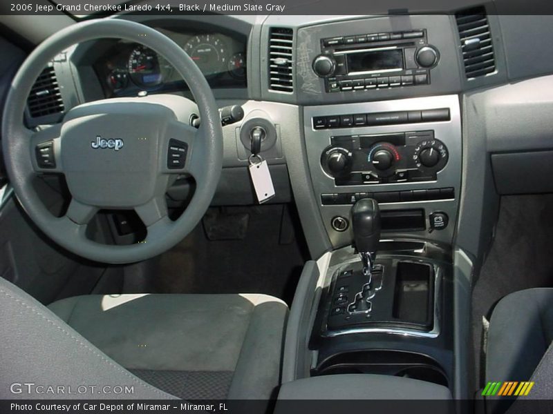 Black / Medium Slate Gray 2006 Jeep Grand Cherokee Laredo 4x4
