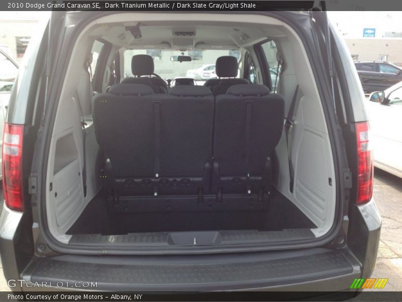 Dark Titanium Metallic / Dark Slate Gray/Light Shale 2010 Dodge Grand Caravan SE