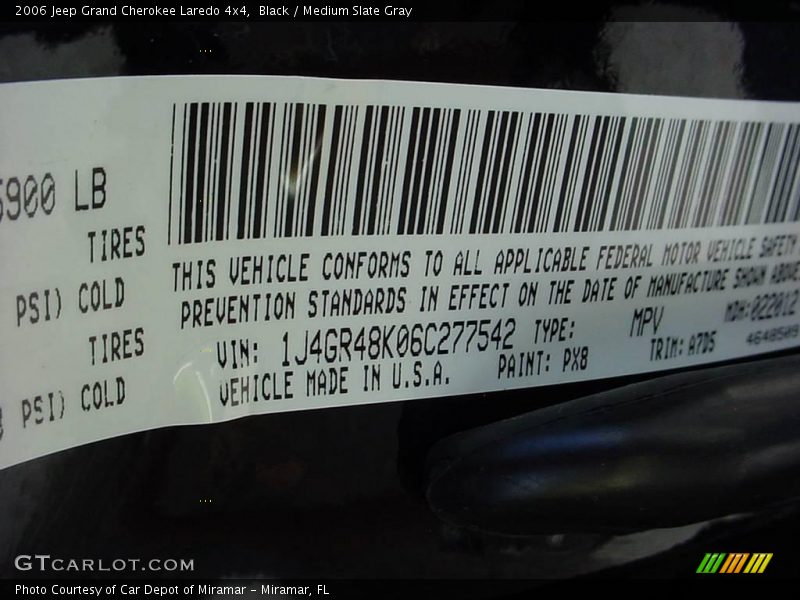 Black / Medium Slate Gray 2006 Jeep Grand Cherokee Laredo 4x4