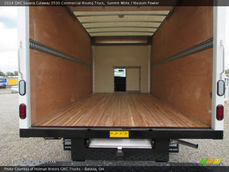 Summit White / Medium Pewter 2014 GMC Savana Cutaway 3500 Commercial Moving Truck