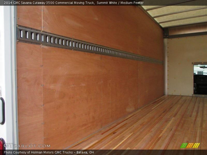 Summit White / Medium Pewter 2014 GMC Savana Cutaway 3500 Commercial Moving Truck