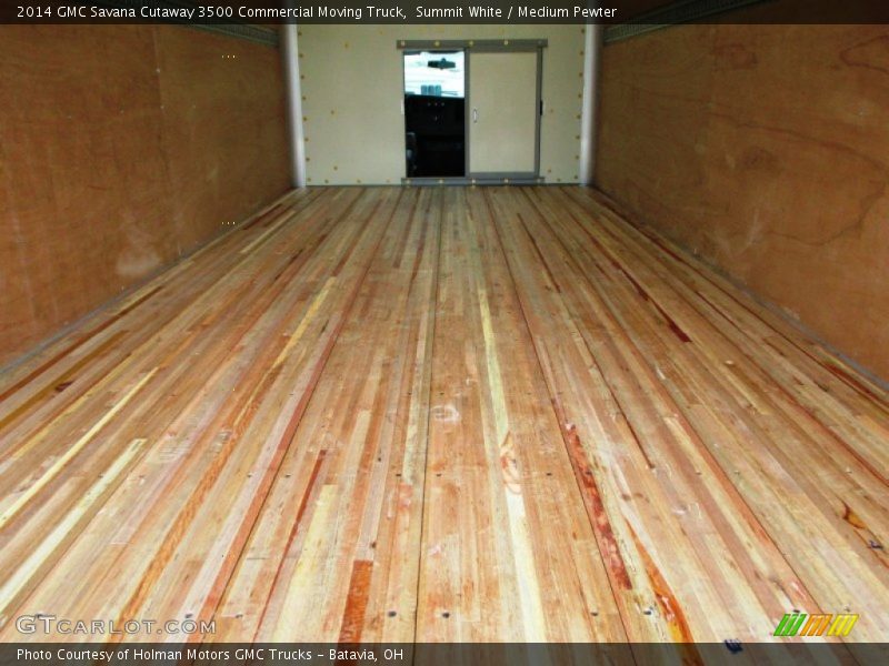 Summit White / Medium Pewter 2014 GMC Savana Cutaway 3500 Commercial Moving Truck