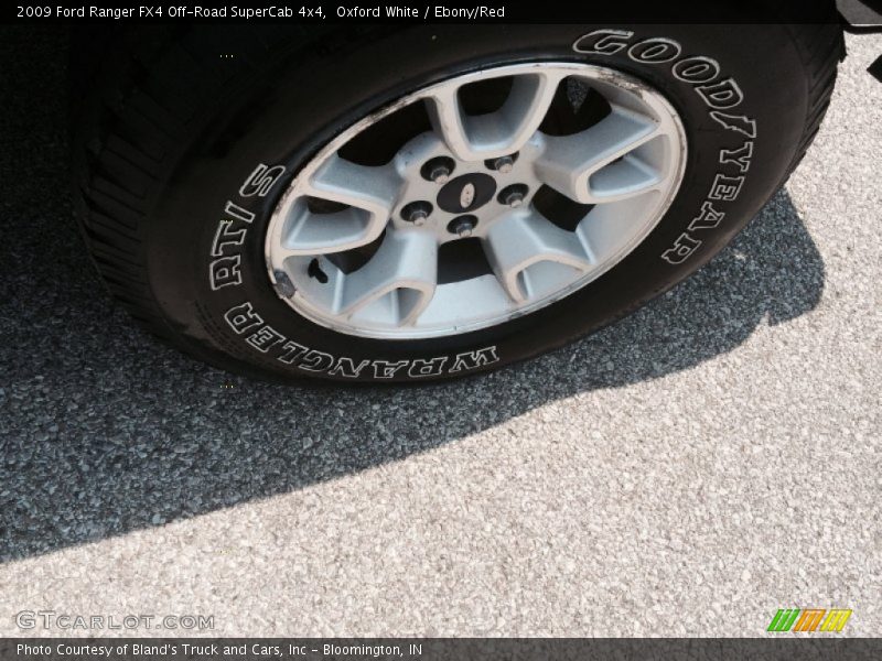 Oxford White / Ebony/Red 2009 Ford Ranger FX4 Off-Road SuperCab 4x4