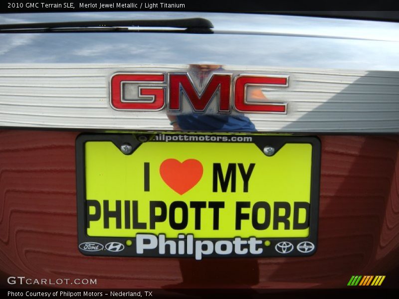 Merlot Jewel Metallic / Light Titanium 2010 GMC Terrain SLE