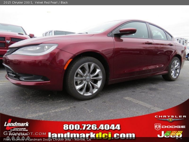 Velvet Red Pearl / Black 2015 Chrysler 200 S