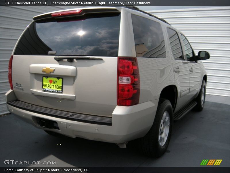 Champagne Silver Metallic / Light Cashmere/Dark Cashmere 2013 Chevrolet Tahoe LT