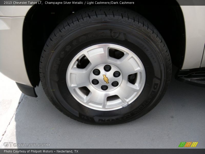 Champagne Silver Metallic / Light Cashmere/Dark Cashmere 2013 Chevrolet Tahoe LT