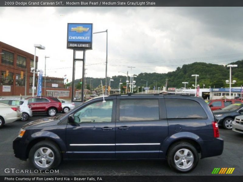 Modern Blue Pearl / Medium Slate Gray/Light Shale 2009 Dodge Grand Caravan SXT