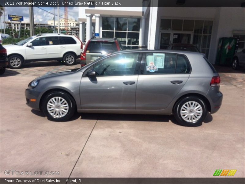 United Gray Metallic / Titan Black 2011 Volkswagen Golf 4 Door