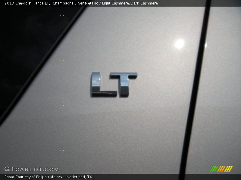 Champagne Silver Metallic / Light Cashmere/Dark Cashmere 2013 Chevrolet Tahoe LT