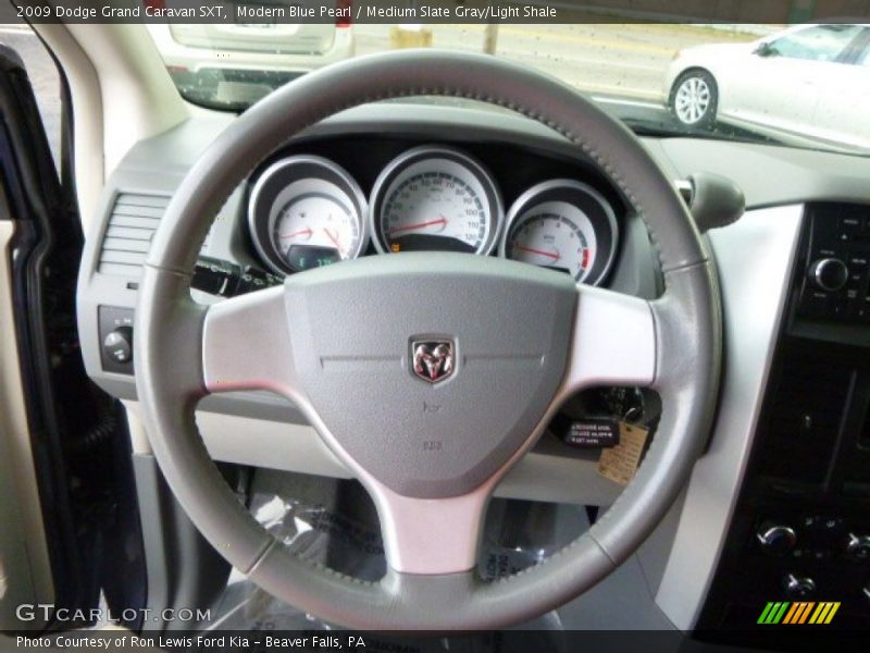 Modern Blue Pearl / Medium Slate Gray/Light Shale 2009 Dodge Grand Caravan SXT