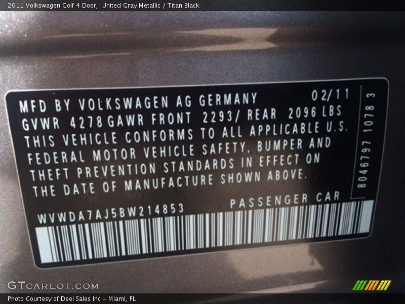 United Gray Metallic / Titan Black 2011 Volkswagen Golf 4 Door