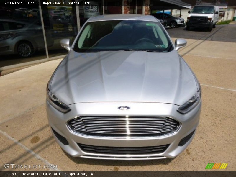 Ingot Silver / Charcoal Black 2014 Ford Fusion SE