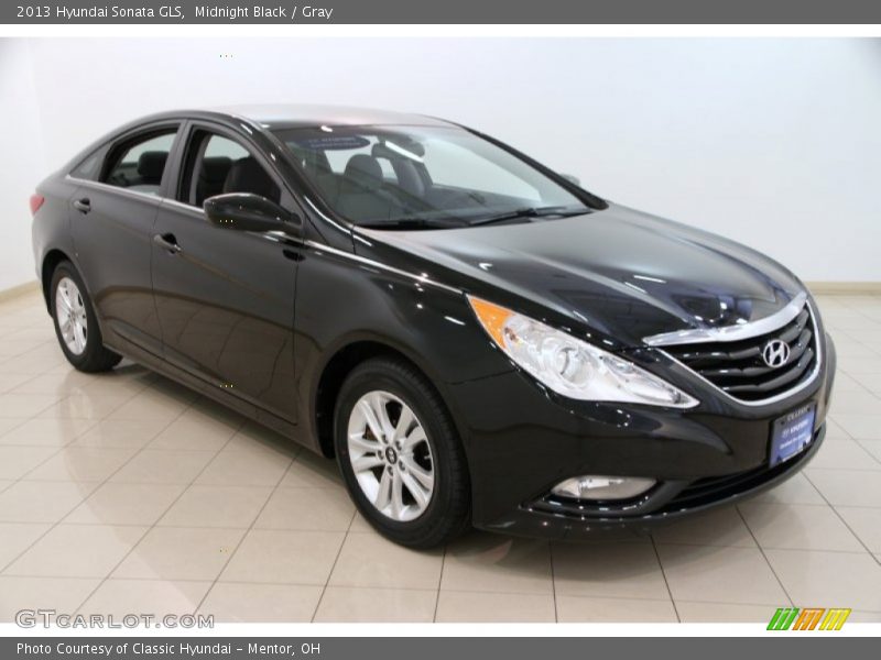 Midnight Black / Gray 2013 Hyundai Sonata GLS