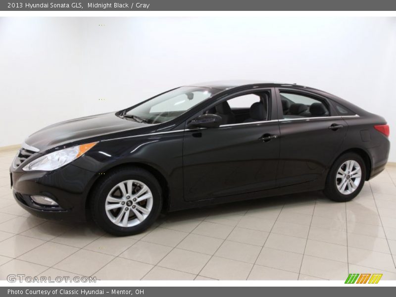 Midnight Black / Gray 2013 Hyundai Sonata GLS