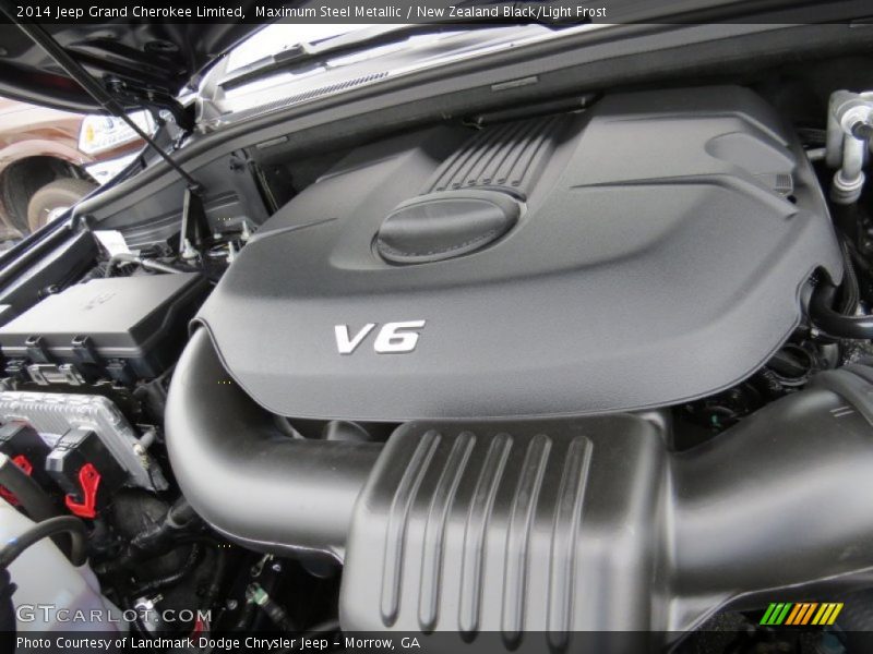 Maximum Steel Metallic / New Zealand Black/Light Frost 2014 Jeep Grand Cherokee Limited