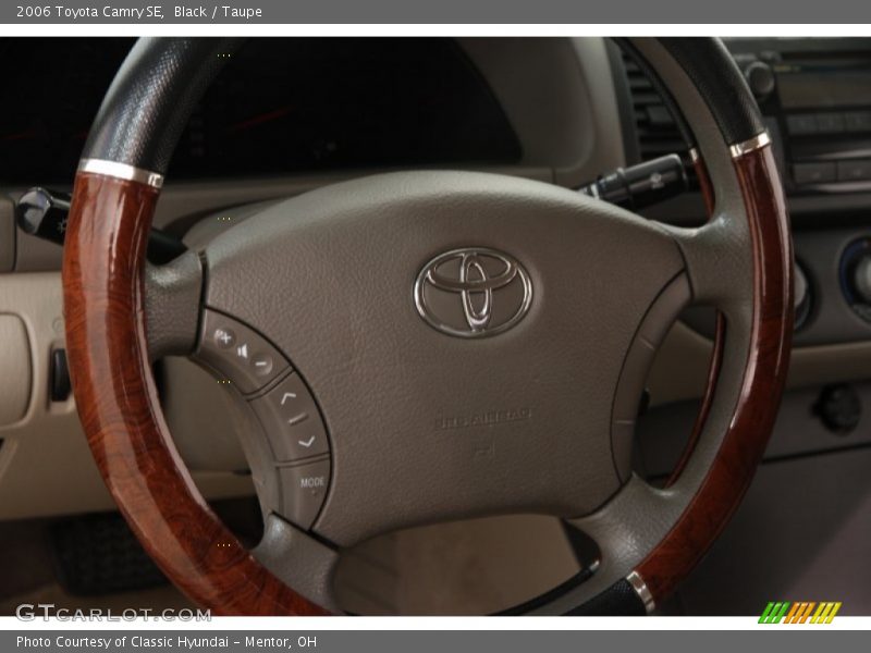 Black / Taupe 2006 Toyota Camry SE