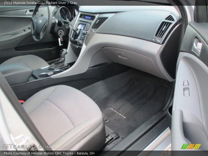 Radiant Silver / Gray 2011 Hyundai Sonata GLS