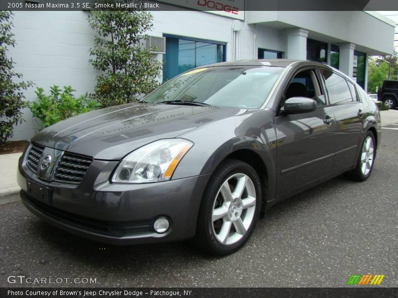 Smoke Metallic / Black 2005 Nissan Maxima 3.5 SE