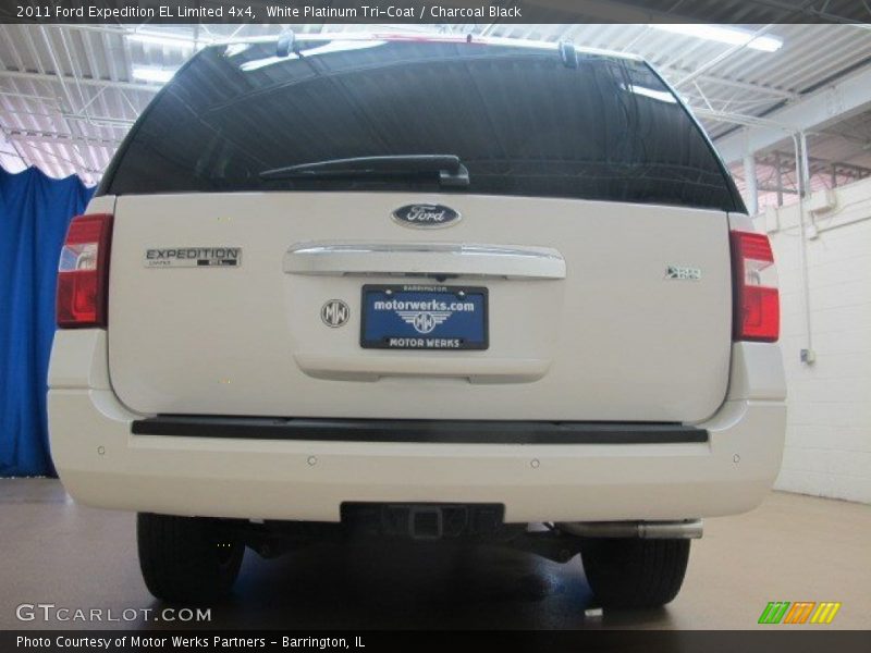 White Platinum Tri-Coat / Charcoal Black 2011 Ford Expedition EL Limited 4x4
