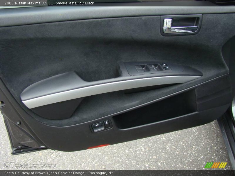 Smoke Metallic / Black 2005 Nissan Maxima 3.5 SE