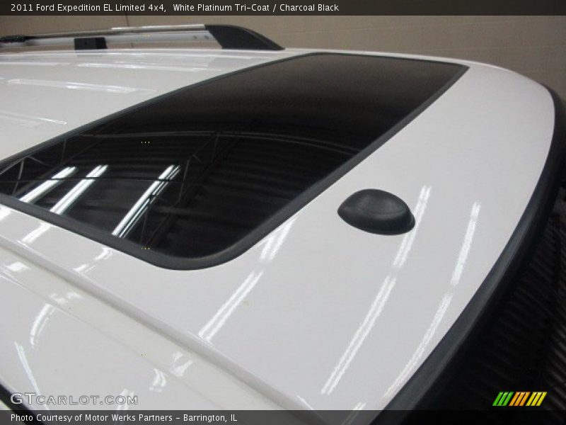 White Platinum Tri-Coat / Charcoal Black 2011 Ford Expedition EL Limited 4x4
